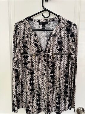 INC International Concepts Black & Cream Snake-Print Blouse